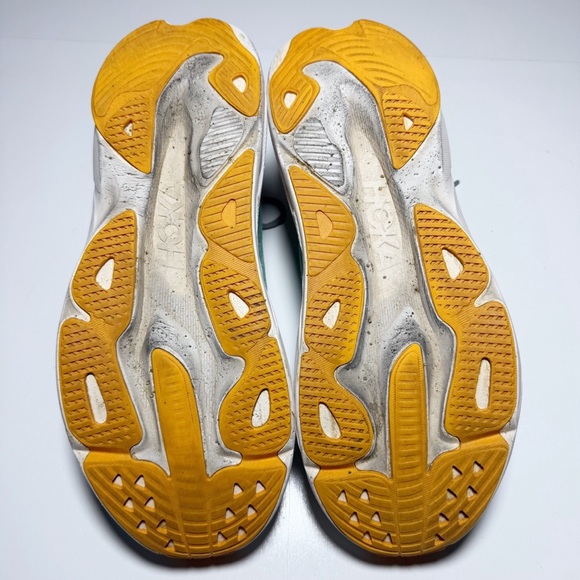 Hoka Skyflow Running Shoes - Picture 6 of 15